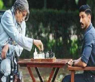 अमिताभ के साथ काम करके खुशी हुई :फरहान अख्तर