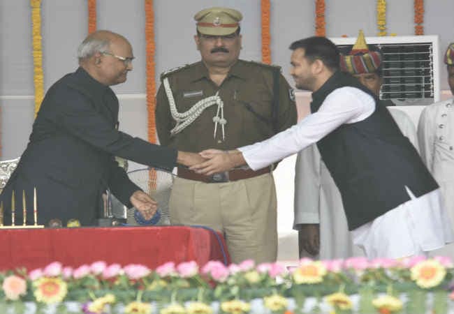 लालू के छोटे बेटे तेजस्वी बने उपमुख्यमंत्री