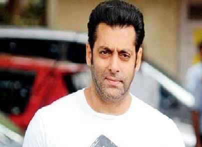 कमाल तीन बार अदालत के सामने पेश हुए, लेकिन अब तक पूछताछ नहीं हुई: सलमान