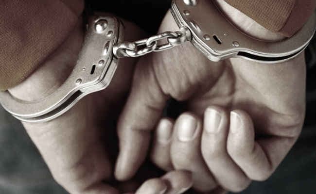 आय से अधिक संपत्ति रखने के मामले में फरार चल रहे अभियंता अनिल कुमार झा गिरफ्तार