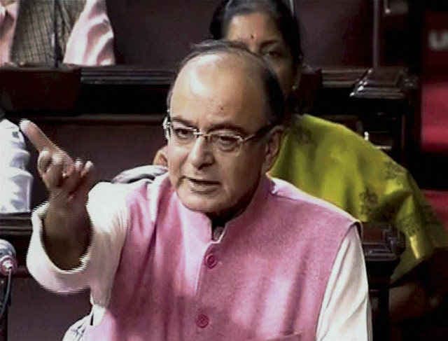 जेटली ने हिटलर की आड़ में कांग्रेस पर साधा निशाना