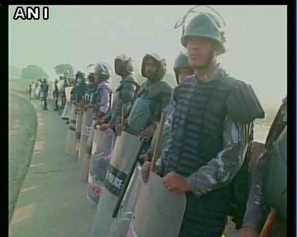 भारत और नेपाल के बीच बढ़ी तनातनी, सभी इंडियन न्‍यूज चैनल बैन