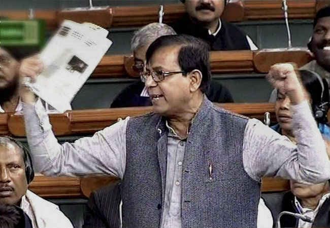 असहिष्णुता के मुद्दे पर संसद में चर्चा, सांसदों ने रखी राय