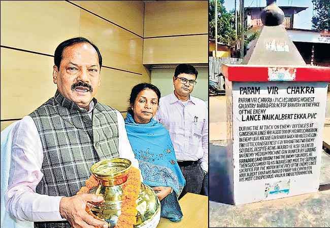 शहीद अलबर्ट एक्का की समाधि की पवित्र मिट्टी लायी गयी रांची