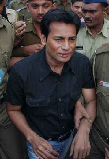 जेल में मजे से पार्टी इंज्वाय कर रहा है डॉन अबू सलेम