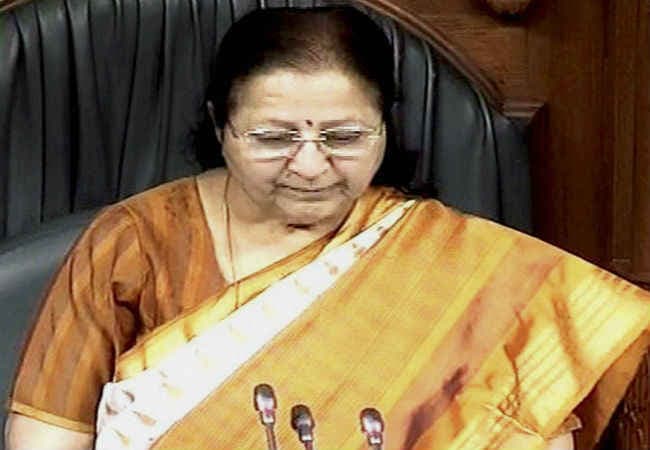 भोपाल गैस त्रासदी : संसद ने दी पीड़ितों को श्रद्धांजलि