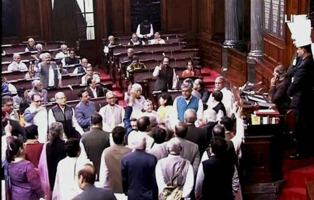 सरकार ने सोनिया गांधी को घेरा, लगाया संसद की कार्यवाही बाधित करने का आरोप