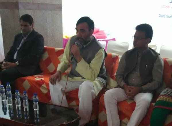 दिल्ली में बदला ईवन ऑड गाडि़यों का फॉर्मूला, अब तारीखों के हिसाब से चलेंगी गाड़ियां