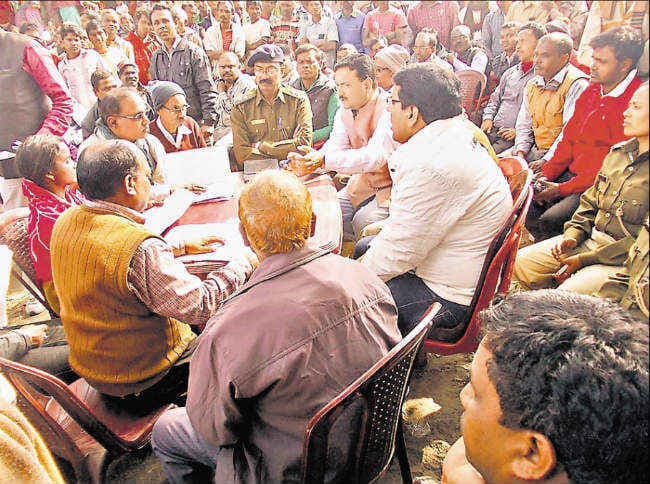 हादसे में मरे सभी 14 लोग पतरातू के