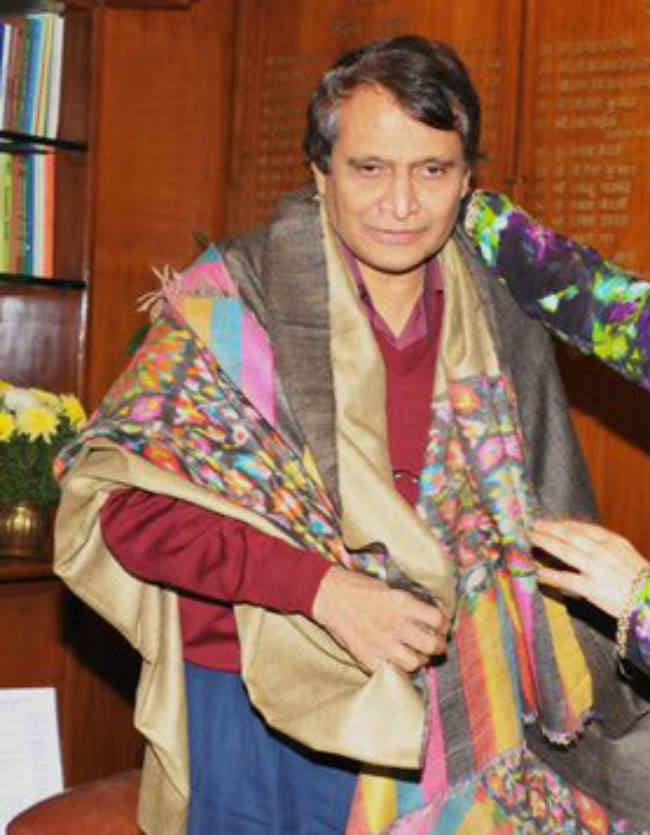 ''प्रभु'' की माया से बच्चे को ट्रेन में मिला दूध