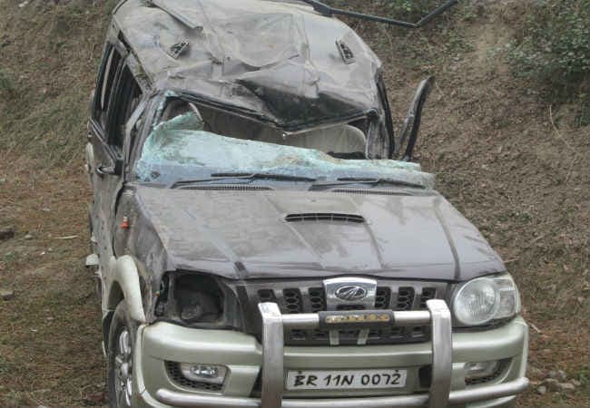 सड़क हादसे में सब इंस्पेक्टर की मौत