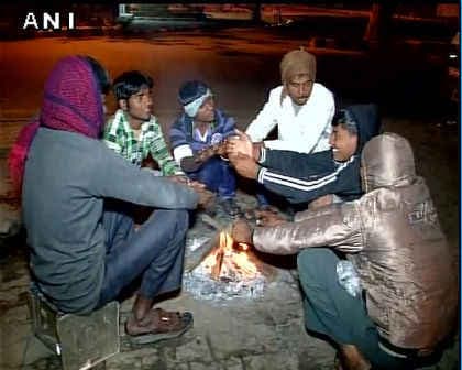 उत्तर भारत शीतलहरी की चपेट में