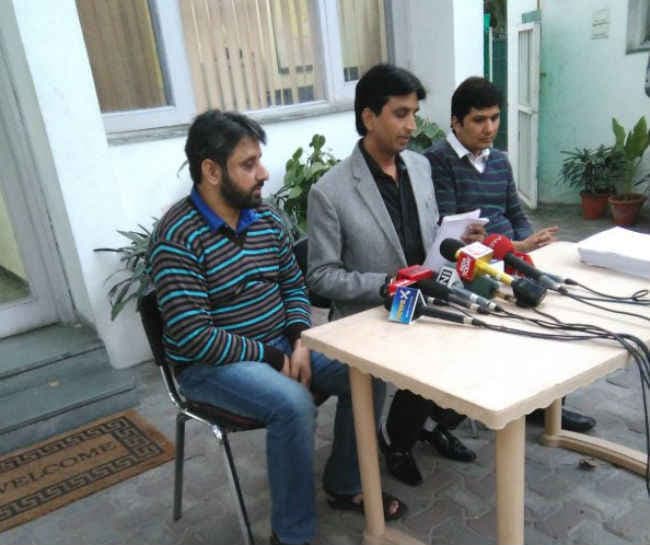 कोर्ट ने CBI को तोता बताया था जिसके अब पंख निकल आए हैं : विश्वास