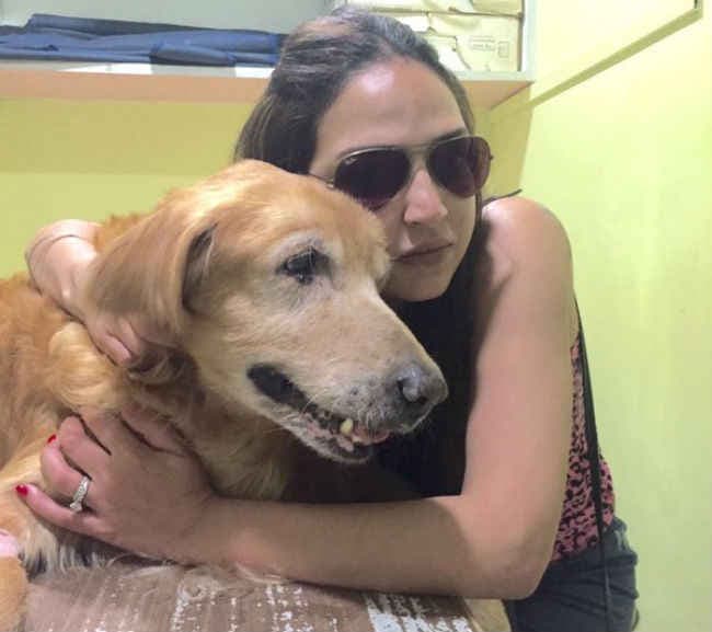 सेज के निधन के बाद धर्मेंद्र-हेमा का परिवार शोक में डूबा