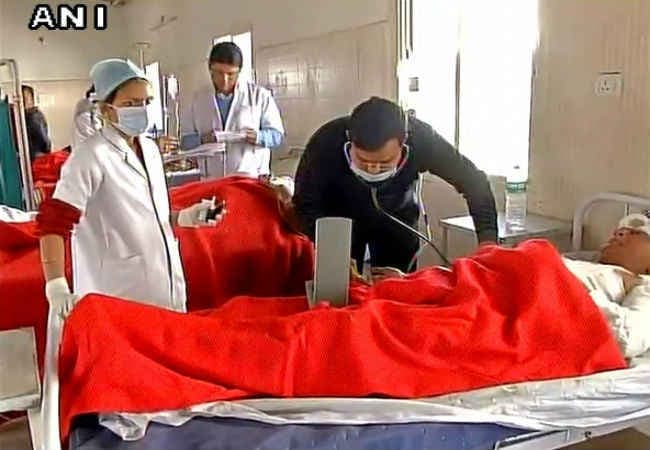 MP में बड़ा हादसा, बस पुलिया से गिरी, 15 की मौत, 25 घायल