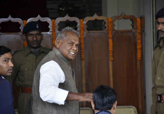देश में इतनी ‘असहिष्णुता'' क्यों है, मोदी से पूछेंगे जीतन राम मांझी