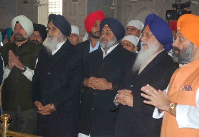 प्रकाशोत्सव की तैयारी में पंजाब सरकार करेगी हरसंभव मदद : प्रकाश सिंह बादल