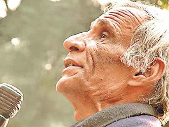 कबीर-नागार्जुन के बाद ‘विद्रोही’ जनकवि