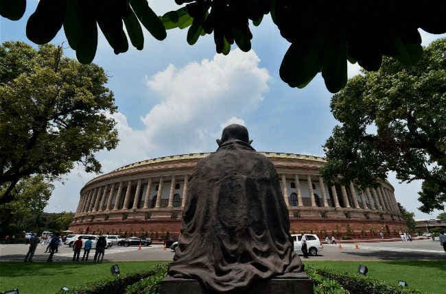 DDCA पर संसद में हंगामा : जेटली ने दी सफाई, कीर्ति बोले- हो CBI जांच