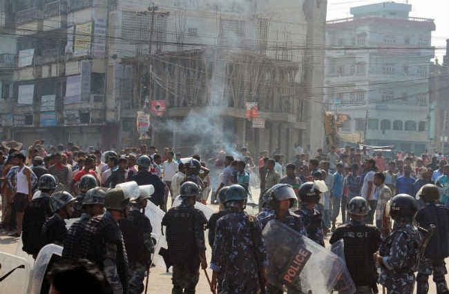 मधेसियों की मांगाें के लिए नेपाल करेगा संविधान में संशोधन