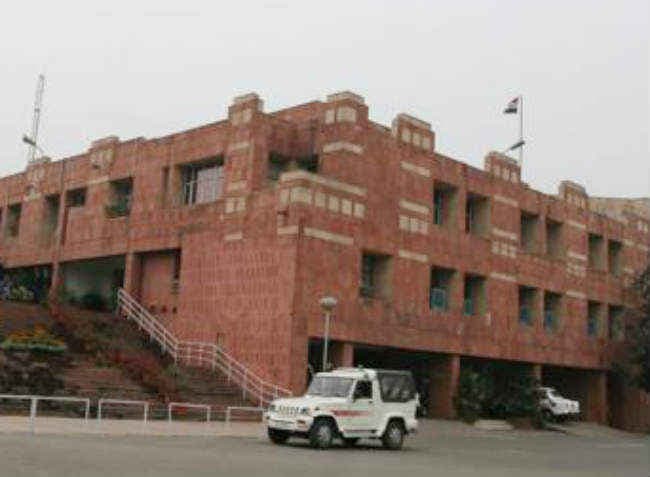 यौन उत्पीड़न के आरोप में JNU प्रोफेसर बर्खास्त