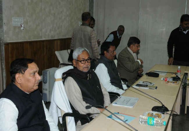 नीतीश ने पटना मेट्रो रेल परियोजना को दी हरी झंडी