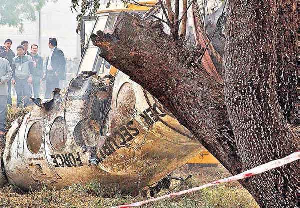 रांची आ रहा बीएसएफ का विमान क्रैश, 10 मरे