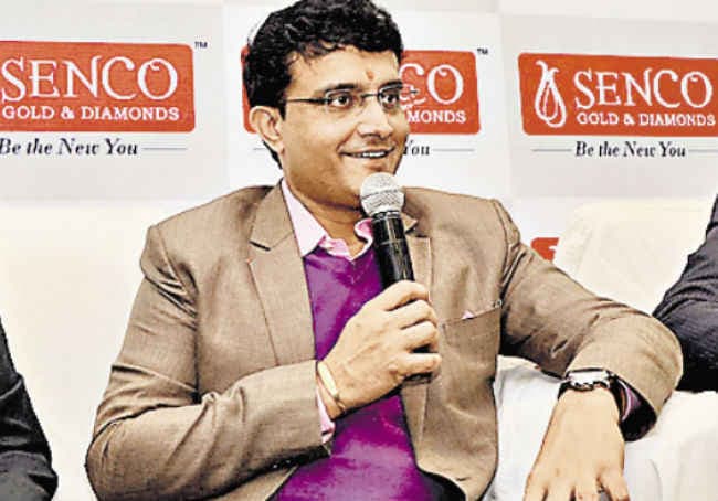 सौरव गांगुली ने की धौनी की तारीफ बताया बड़ा क्रिकेटर