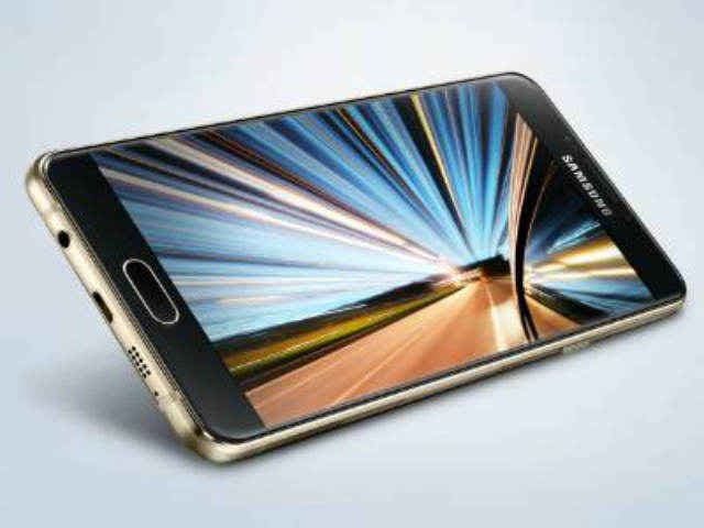 बड़ी स्क्रीन और दमदार कैमरा के साथ SAMSUNG GALAXY A9 लांच