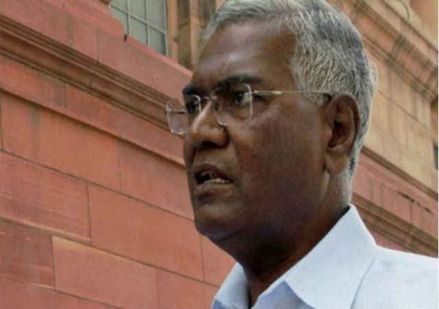 मोदी के पाकिस्तान दौरे पर राजनीतिक दलों की प्रतिक्रिया