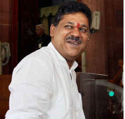 मेरी लड़ाई अरुण जेटली के खिलाफ नहीं : आजाद