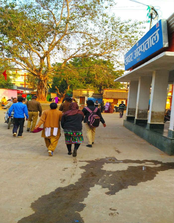 चलती ट्रेन में फौजियों ने अधिकारी की नबालिग बेटी से किया सामूहिक दुष्कर्म