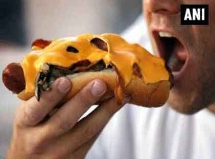 बिना भूख के ‘खाने से’ करें तौबा