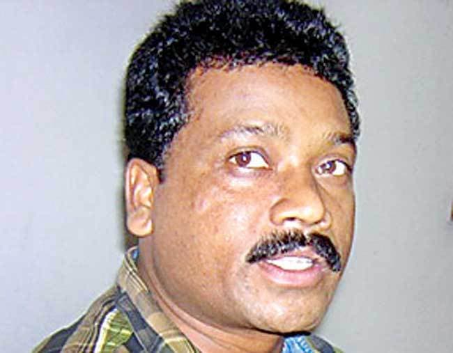 वाहन से बंदूक बनाने का सामान मिलने का मामला : गाड़ी विधायक एनोस की थी