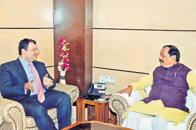 साइरस मिस्त्री मिले सीएम से, राज्य में कई संस्थान खोलने पर सहमत