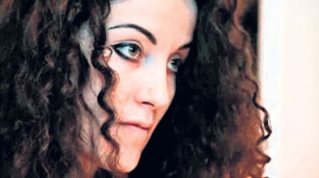 Charlie Hebdo : हर मिनट एक कार्टूनिस्ट का नाम लेकर बुलाते और गोली मार देते