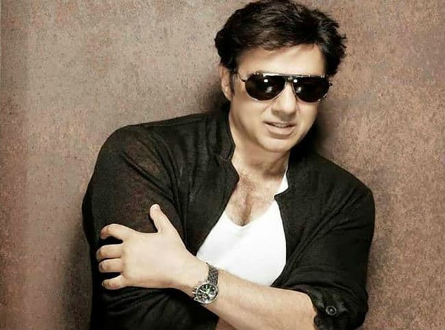 ''गदर'' सनी देओल सिखा रहे हैं ''मोहब्‍बतें...'' गर्ल रूही को पंजाबी...