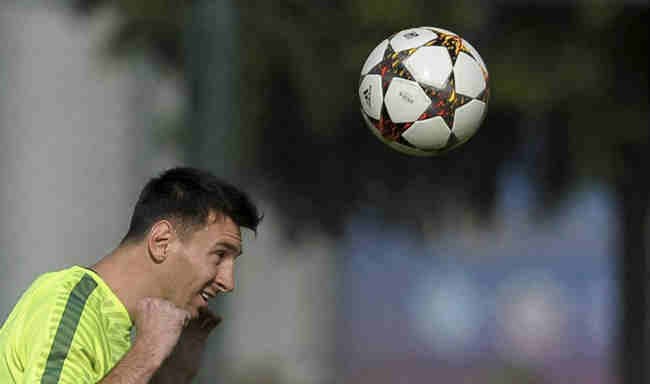 मेस्सी ने दिये बार्सीलोना छोड़ने के संकेत