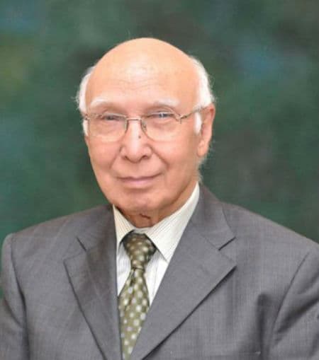 कश्मीर मुद्दे के बिना भारत के साथ वार्ता शुरू नहीं करेगा पाक : अजीज