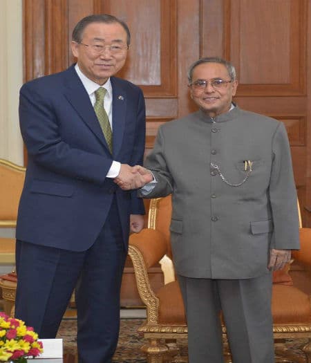 सं.रा. महासचिव ने राष्ट्रपति से मुलाकात की, प्रणब ने सुरक्षा परिषद में सुधार पर जोर दिया