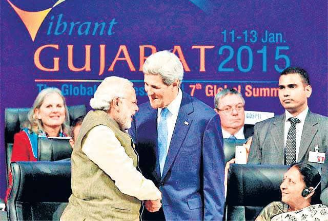 ‘मोदी के गुजरात’ में निवेशकों का मेला