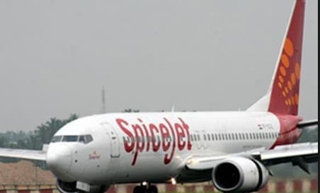 स्पाइसजेट के संभावित निवेशकों ने सेबी से संपर्क साधा