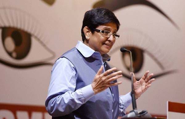 विश्‍वास को कविता पाठ करना चाहिए : किरण