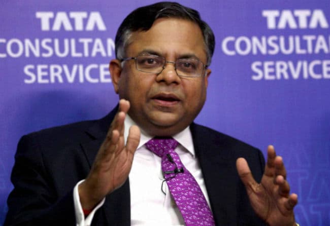 टीसीएस के शुद्ध लाभ में तीसरी तिमाही में मामूली कमी, कुल आय में 15 फीसदी इजाफ़ा