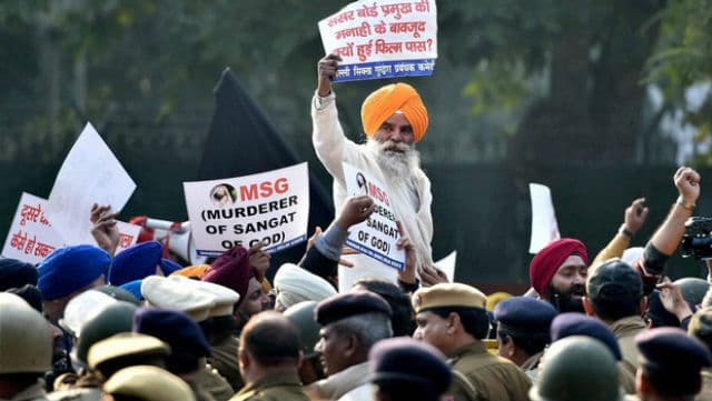 पंजाब में शांति भंग होने का हवाला देकर राम रहीम की फिल्म पर बैन