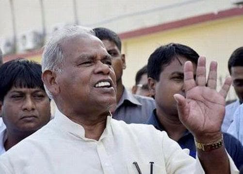 भाजपा का आरोप, मांझी ने विलय के पूर्व नीतीश और लालू की नाव डुबोई