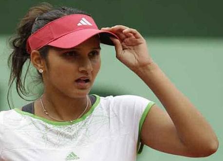 शीर्ष पांच में शामिल हुईं सानिया मिर्जा