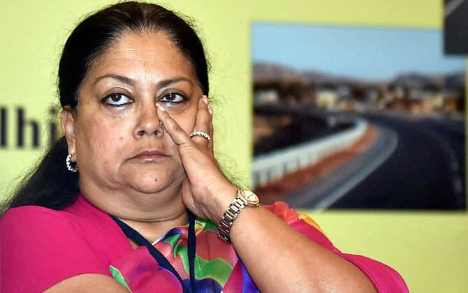 वसुंधरा राजे ने सब्सिडी वाला गैस सिलेण्डर छोडा