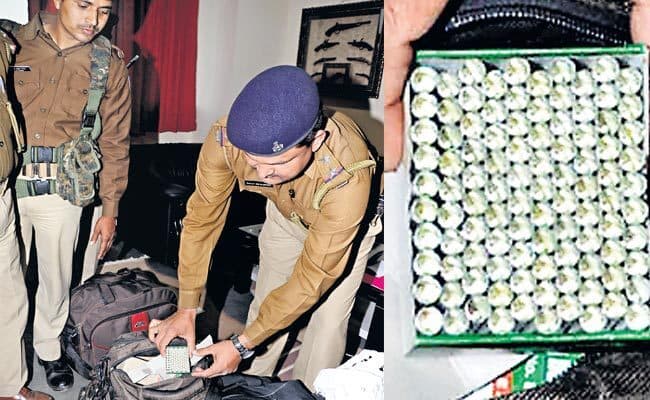 बस से मिला 10 हजार डेटोनेटर, ओड़िशा से आ रही थी बस, एक गिरफ्तार