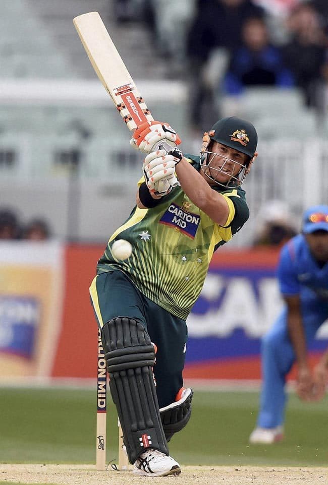 रोहित के साथ झगड़ा के लिये वार्नर पर मैच फीस का 50 फीसदी जुर्माना